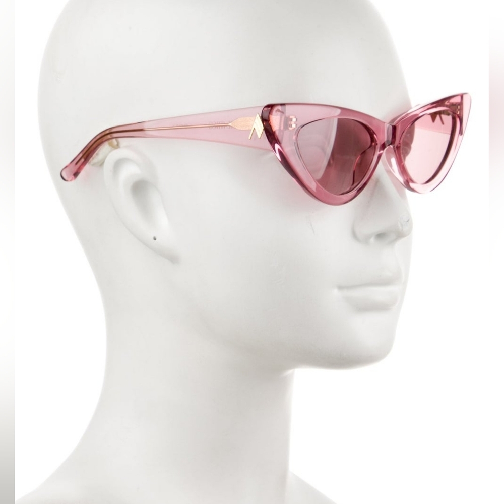 NEW The Attico x LINDA FARROW Dora Sunglasses in Pink - Picture 10 of 16
